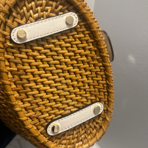 Kate Spade Picnic purse - Picture 5 of 5